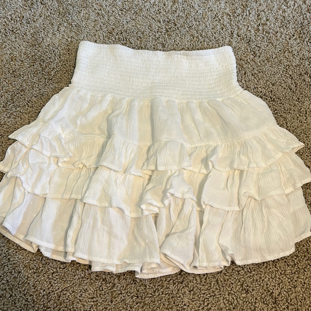 White ruffle tiered mini skirt